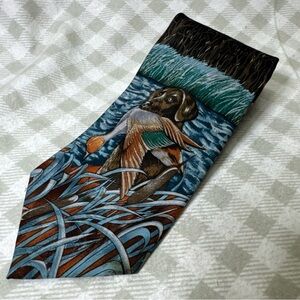 REED ST JAMES MENS TIE WITH DUCK HUNTING DOG SCENE 4 X 57